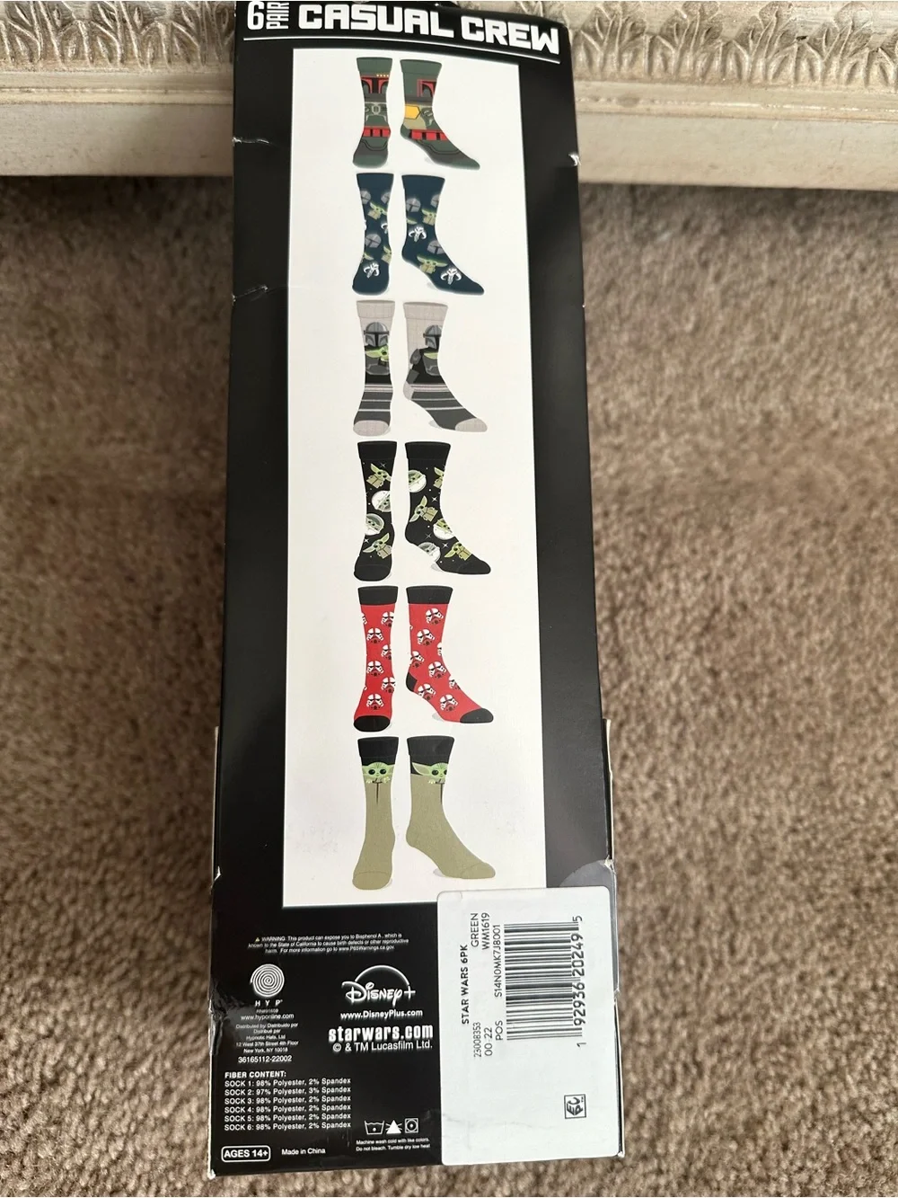 Star Wars Men’s Casual Crew Socks - Red, Green, Navy & Gray - 6 Pack